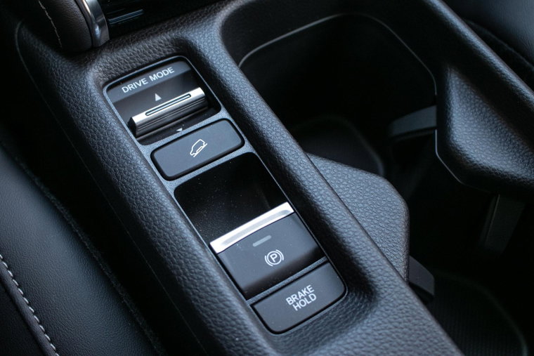 Vehicle Image 26