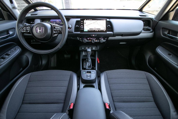 Vehicle Image 15