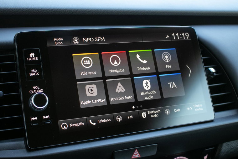Vehicle Image 18