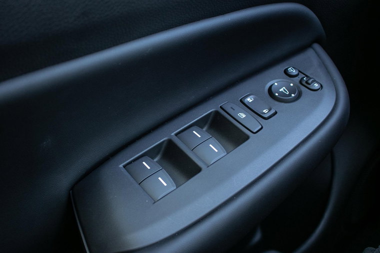 Vehicle Image 39