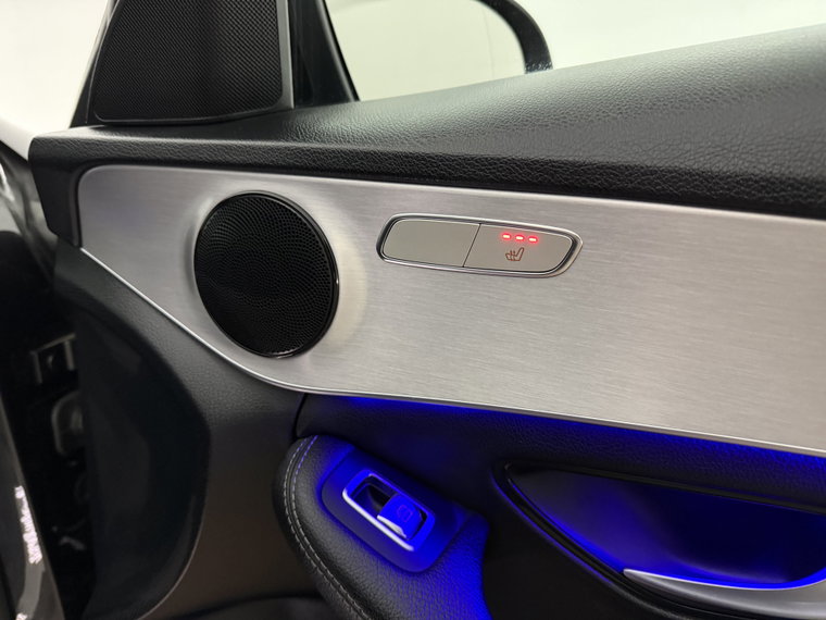 Vehicle Image 38