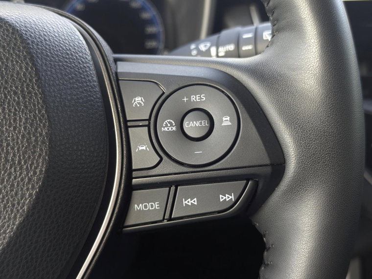 Vehicle Image 26