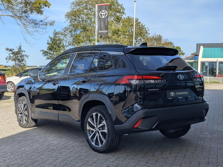 Vehicle Image 10