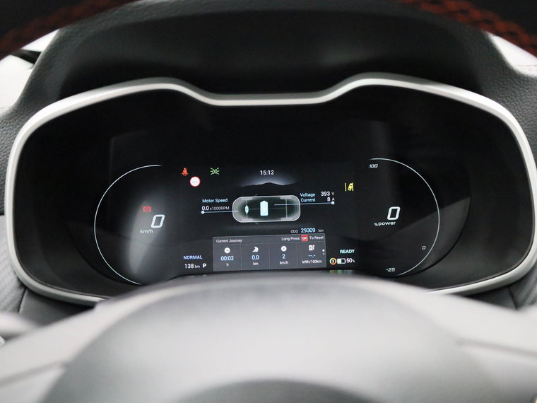 Vehicle Image 13