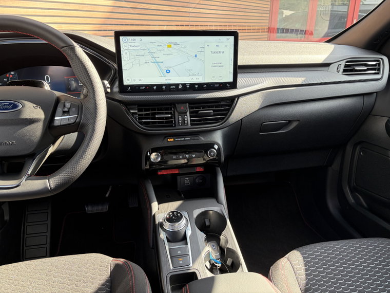 Vehicle Image 31