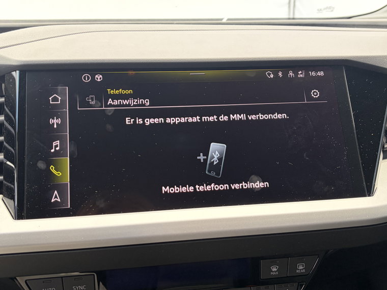 Vehicle Image 35