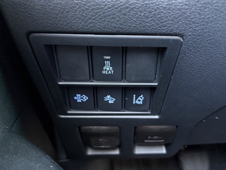 Vehicle Image 26