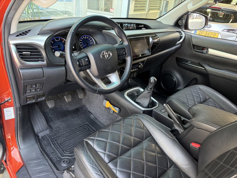 Vehicle Image 27