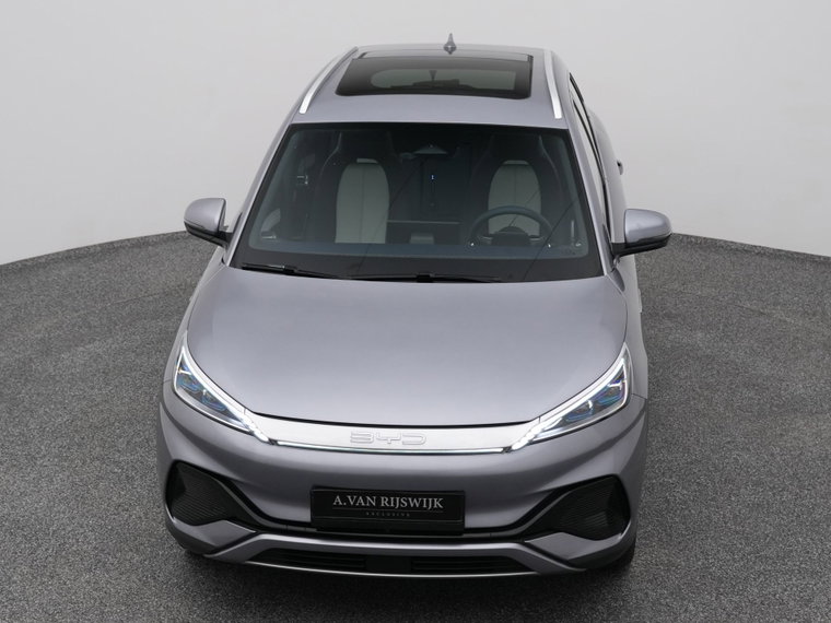 Vehicle Image 26