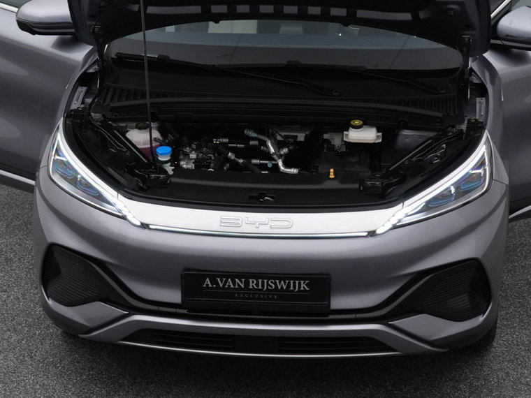 Vehicle Image 31