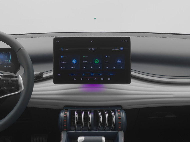 Vehicle Image 8