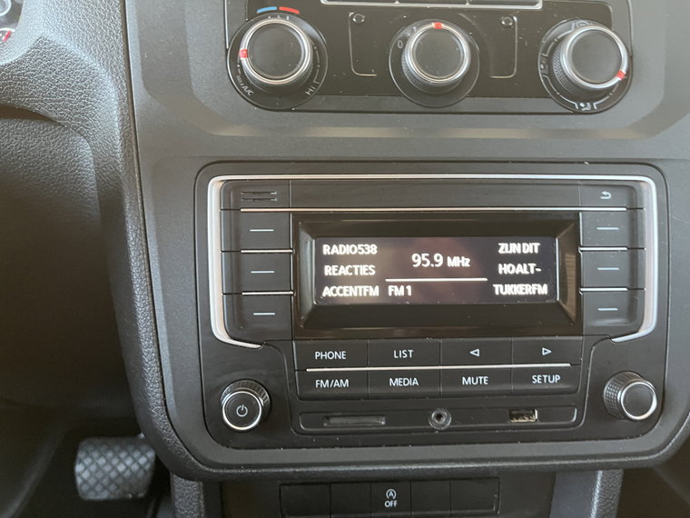 Vehicle Image 43