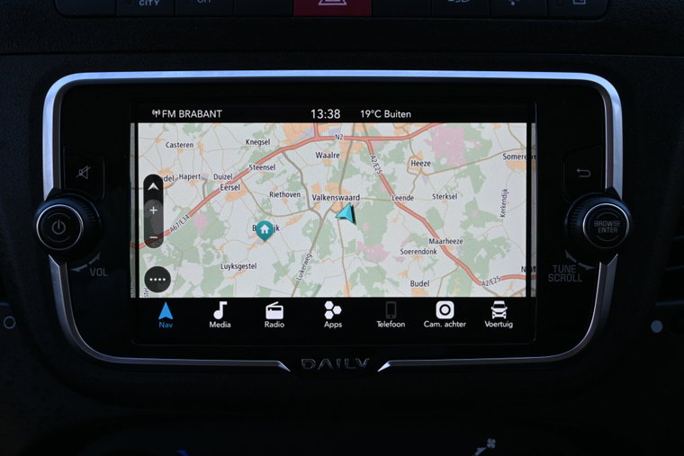 Vehicle Image 8