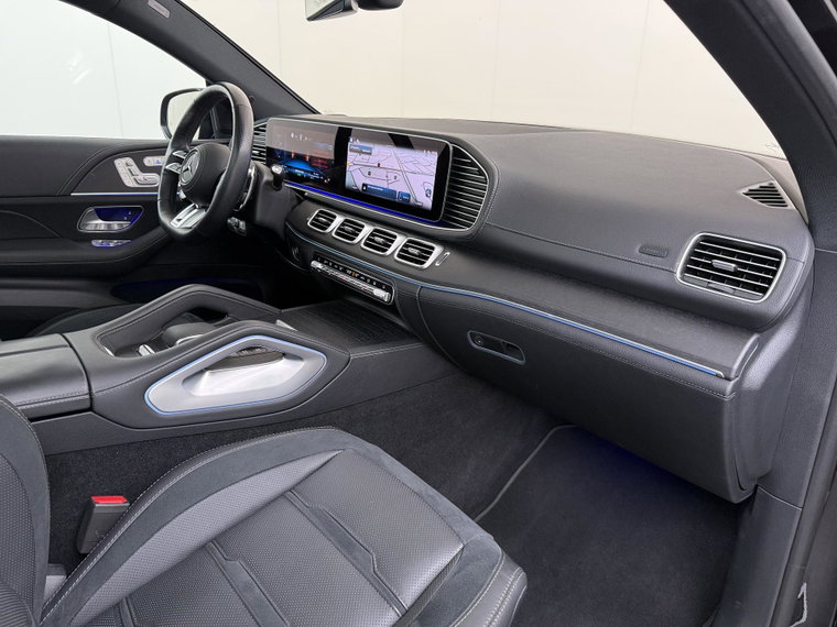 Vehicle Image 60