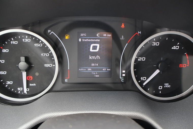 Vehicle Image 19