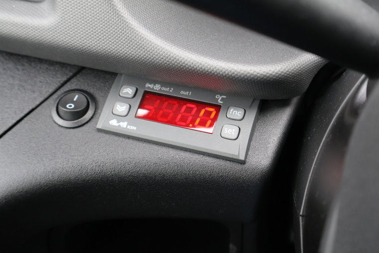 Vehicle Image 23