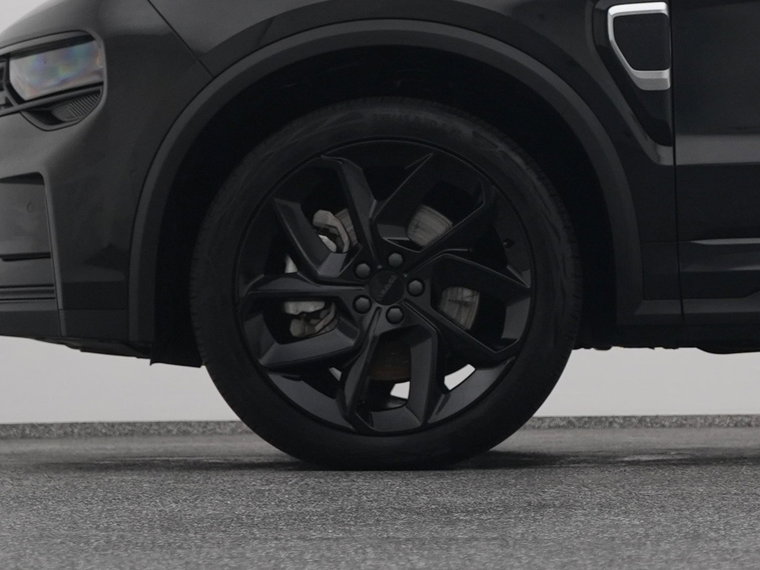 Vehicle Image 39