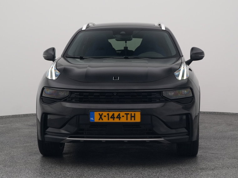 Vehicle Image 9