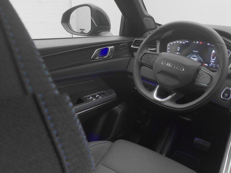 Vehicle Image 11