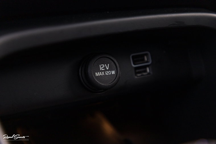 Vehicle Image 42