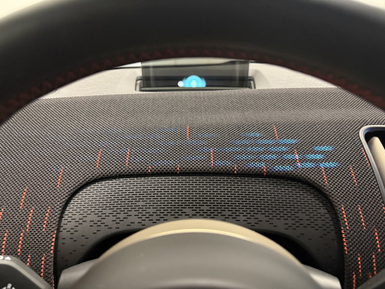 Vehicle Image 38