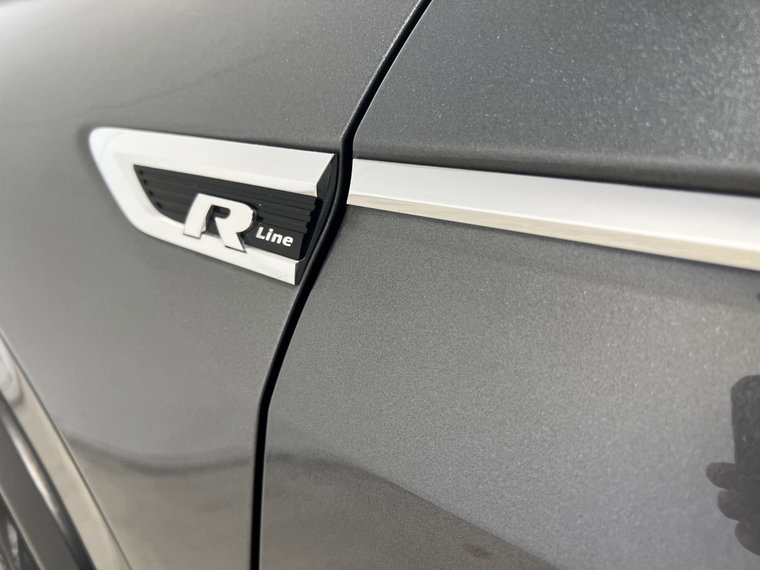 Vehicle Image 38