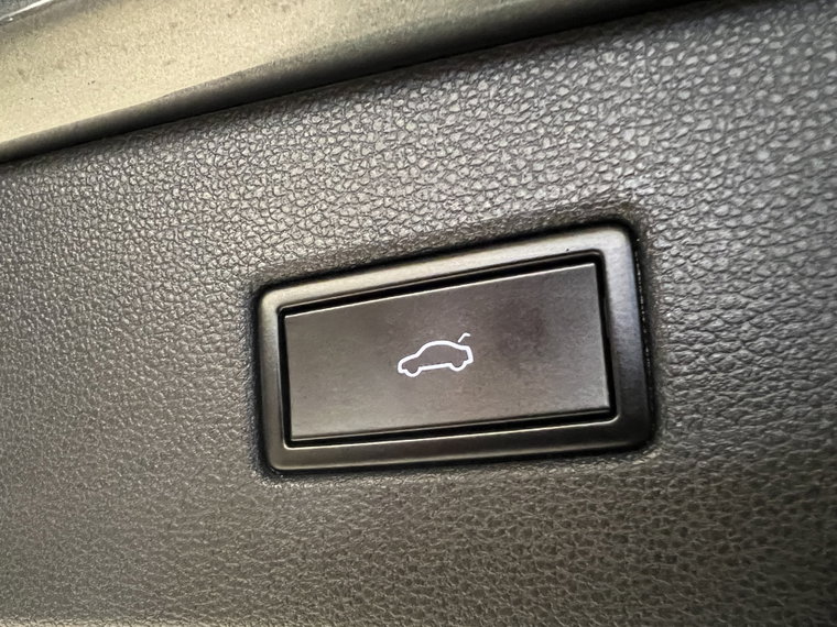 Vehicle Image 41
