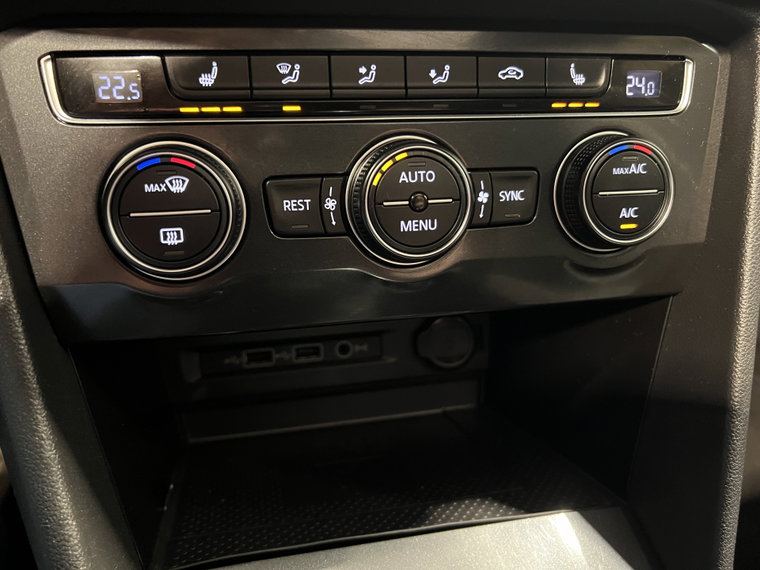 Vehicle Image 50