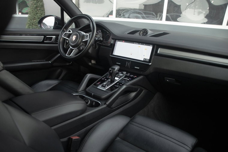 Vehicle Image 33