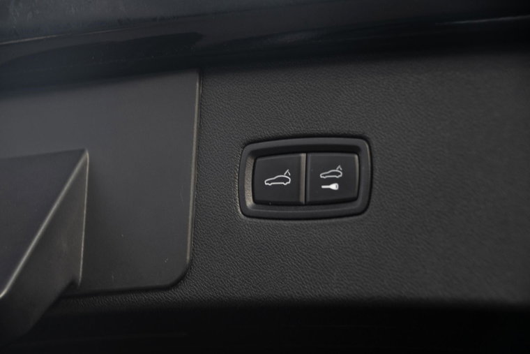Vehicle Image 34
