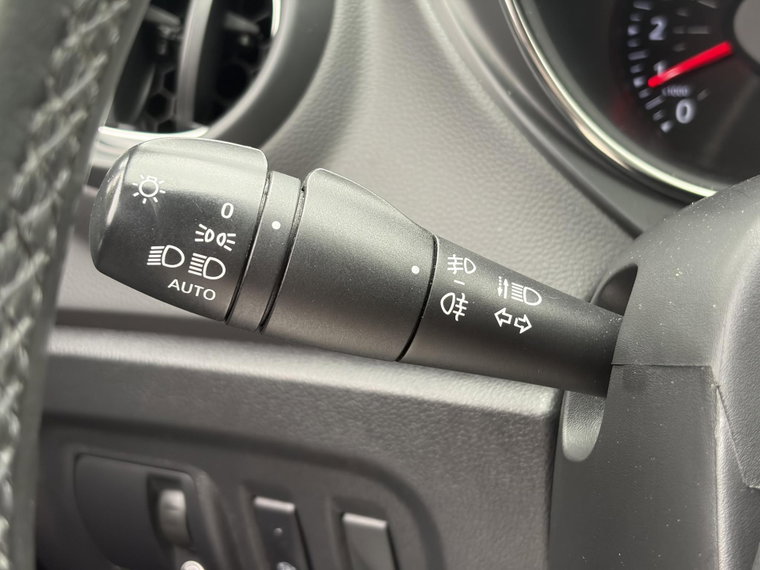 Vehicle Image 24