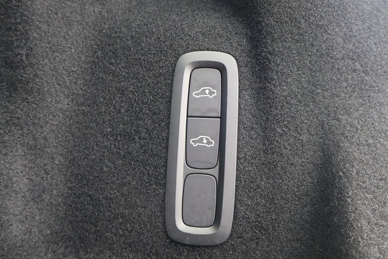 Vehicle Image 29
