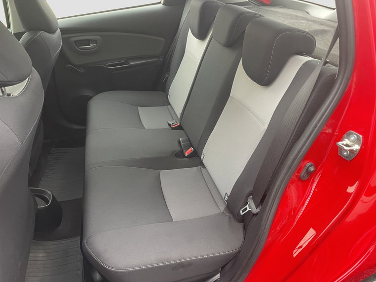 Vehicle Image 19