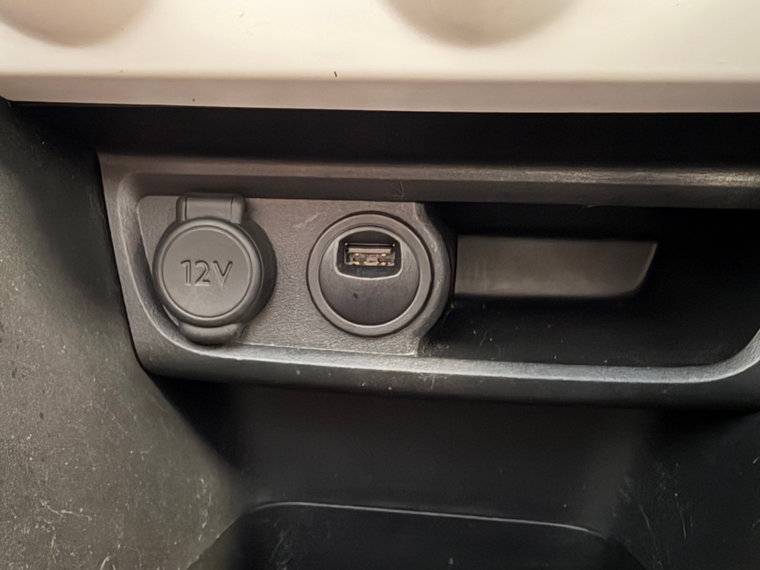Vehicle Image 22