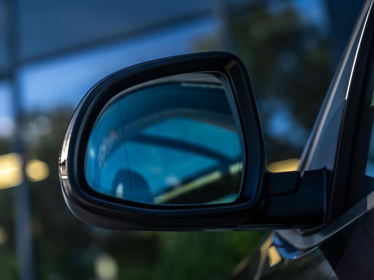 Vehicle Image 40