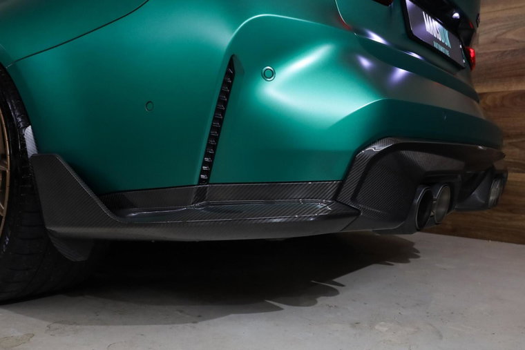 Vehicle Image 23