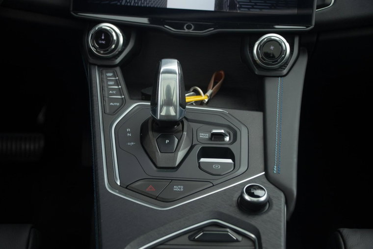Vehicle Image 31