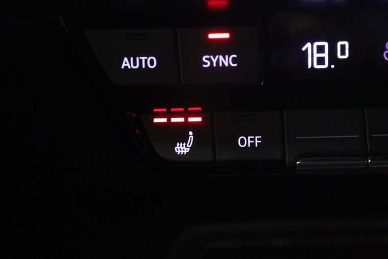 Vehicle Image 39