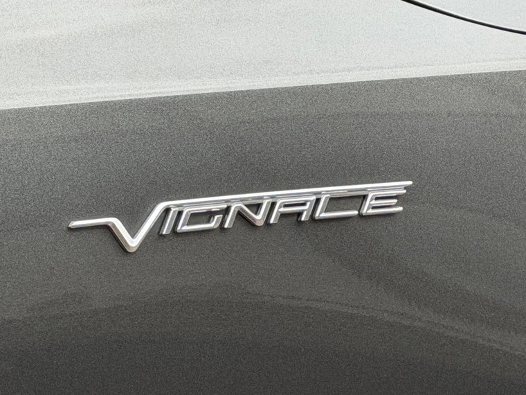 Vehicle Image 41