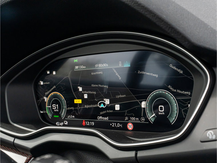 Vehicle Image 9