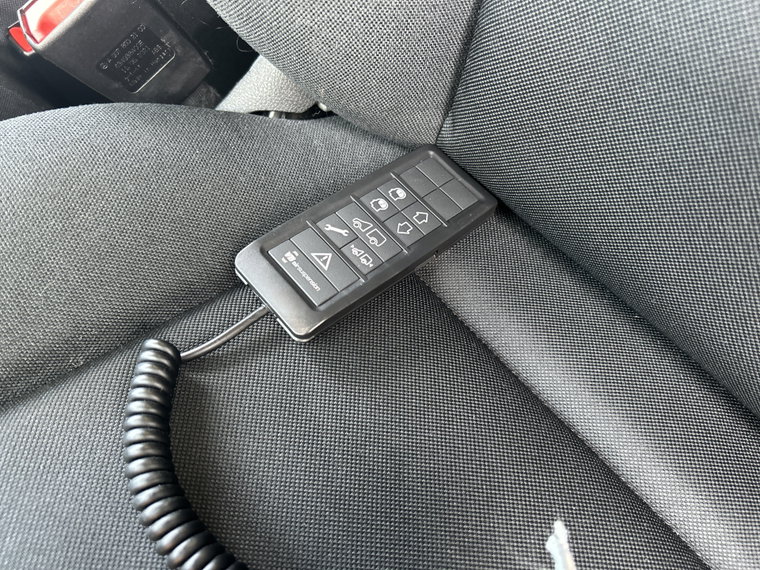 Vehicle Image 17