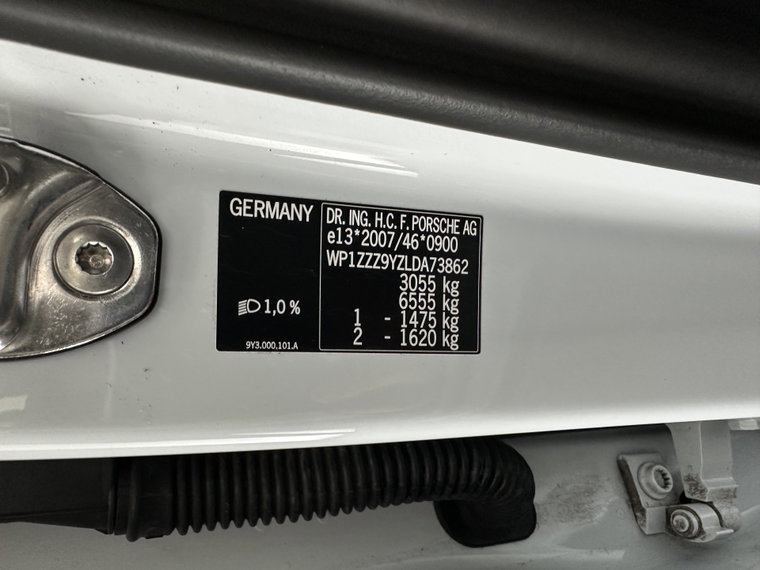 Vehicle Image 38