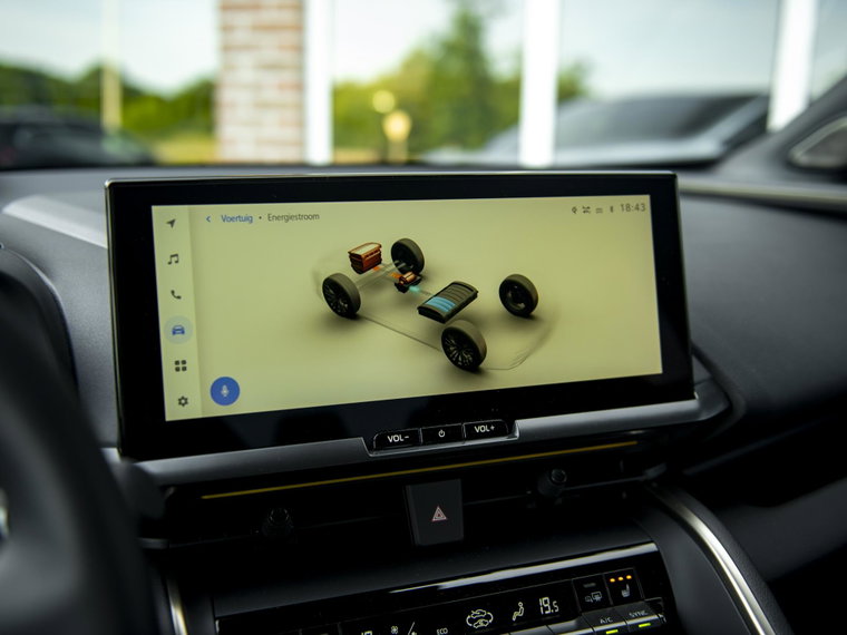Vehicle Image 19
