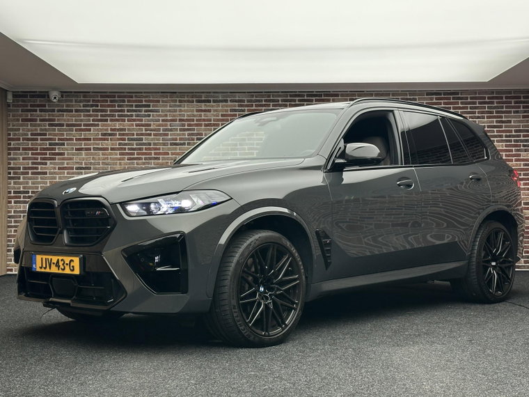 Vehicle Image 35