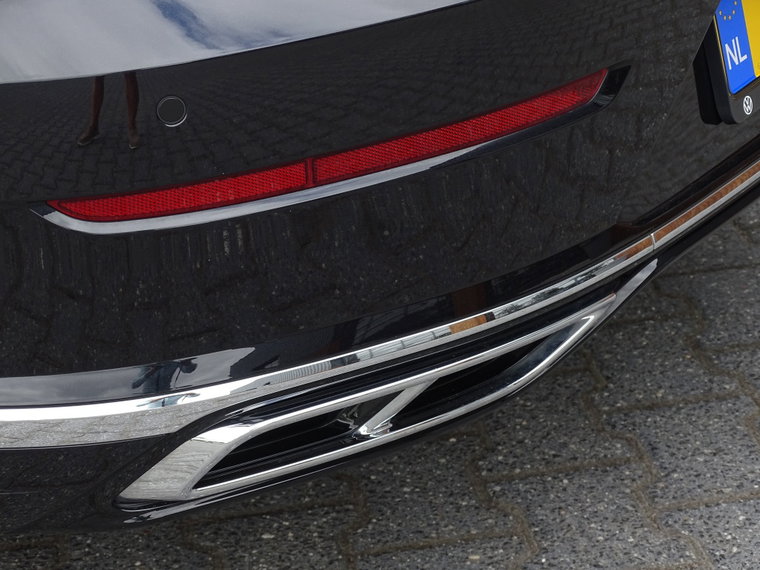Vehicle Image 48