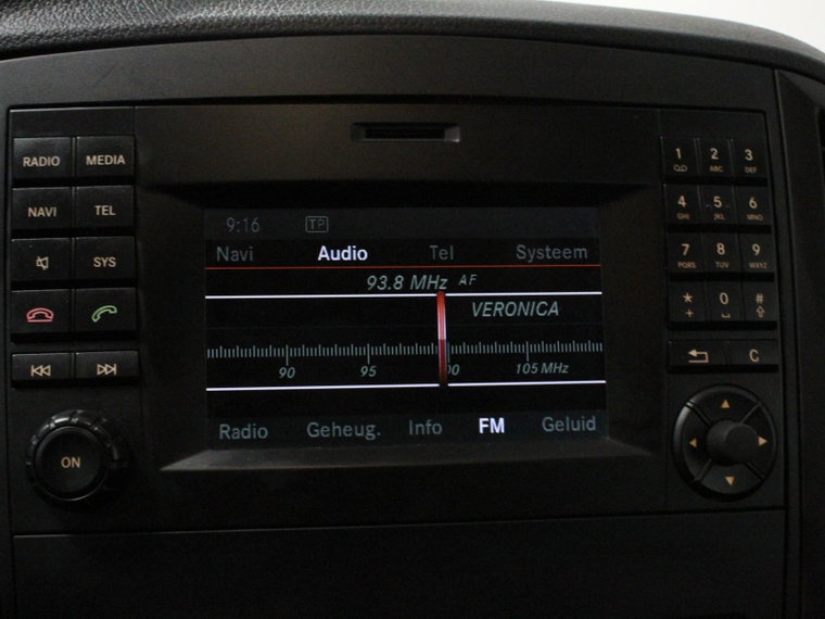 Vehicle Image 35