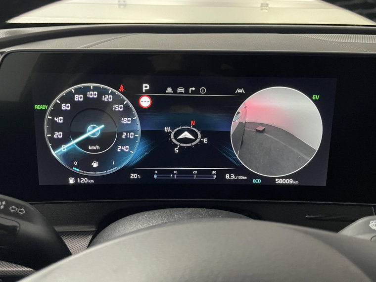 Vehicle Image 21