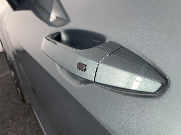 Vehicle Image 40