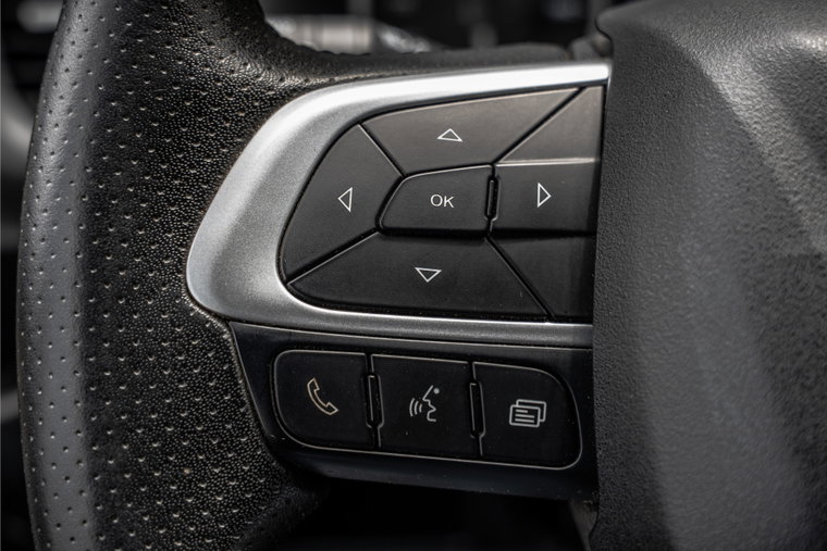 Vehicle Image 16
