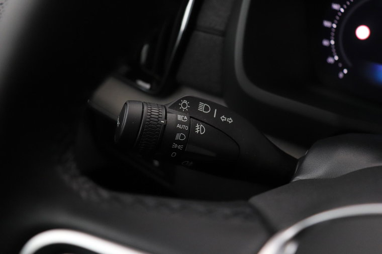 Vehicle Image 43